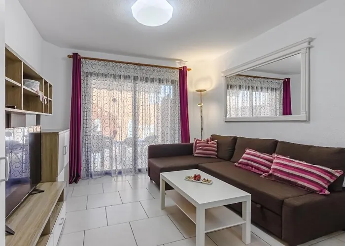 Cristianos Royal Gardens Apartmán *