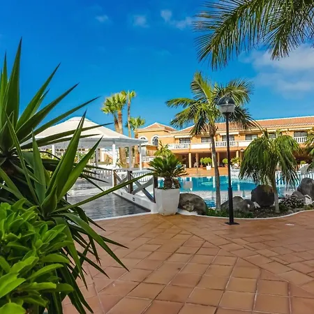 Cristianos Royal Gardens * פלאייה דה לאס אמריקס