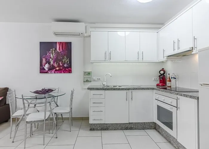 Cristianos Royal Gardens דירה *