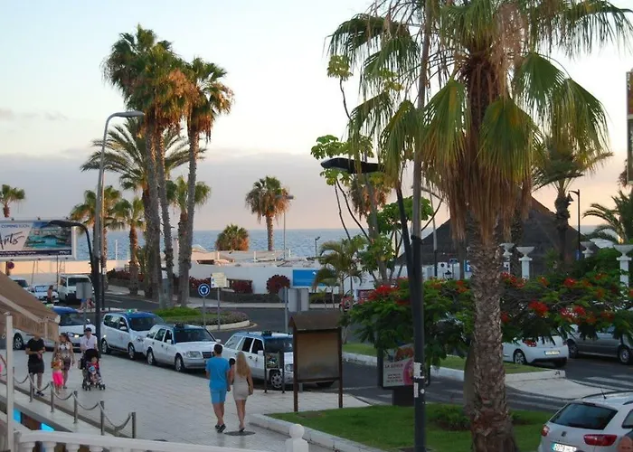 Cristianos Royal Gardens דירה *